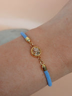 Kordel Armband Hellblau mit Flussstein Anhänger