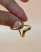 Goldener Statement Ring