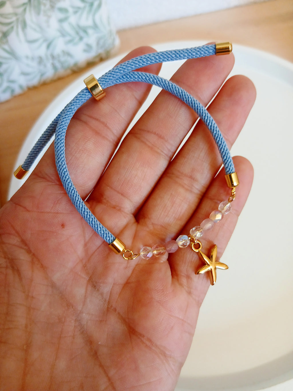 Armband hellblau mit Seestern