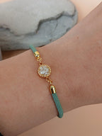 Grünes Naturstein Armband mit Schiebeperle